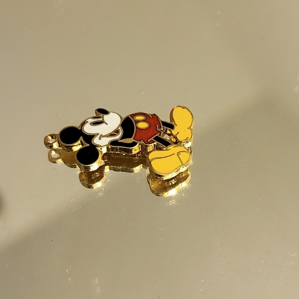 EUC Vtg Disney Mickey Mouse Enamel Pendant Charm - Picture 2 of 3